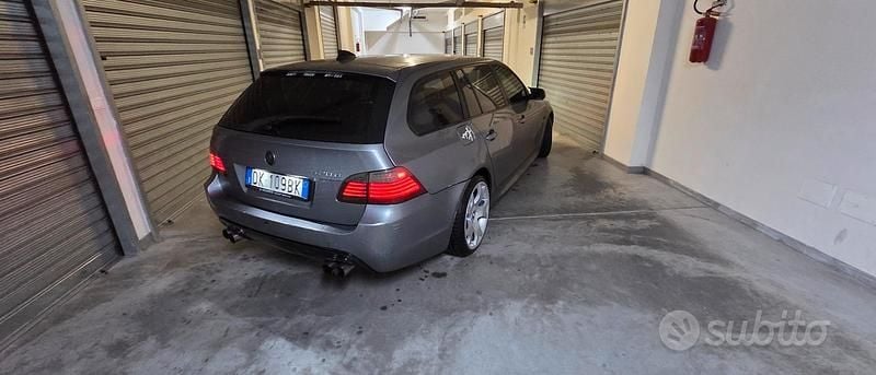 Usata BMW 520 177 CV (130 kW) 2007 Grigio Berlina