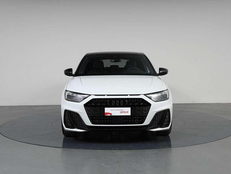 Usata Audi A1 Sportback S-Line 116 CV (85 kW) 2025 Bianco ghiaccio met. Utilitaria