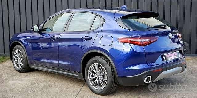 Usata Alfa Romeo Stelvio Super 160 CV (117 kW) 2020 Blu/azzurro SUV