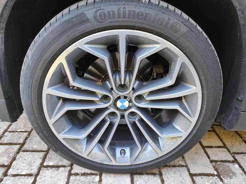 Usata BMW X1 Efficient Dynamics 143 CV (105 kW) 2015 Nero SUV