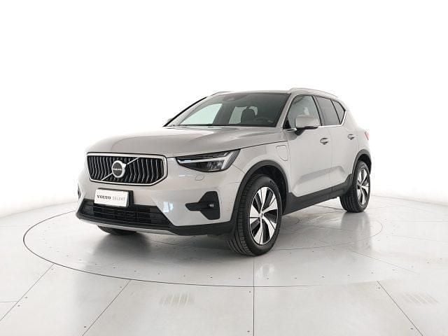 Usata Volvo XC40 Core 155 CV (114 kW) 2023 Argento SUV