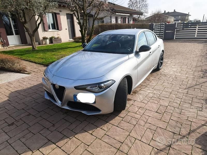 Usata Alfa Romeo Giulia Business 150 CV (110 kW) 2017 Berlina