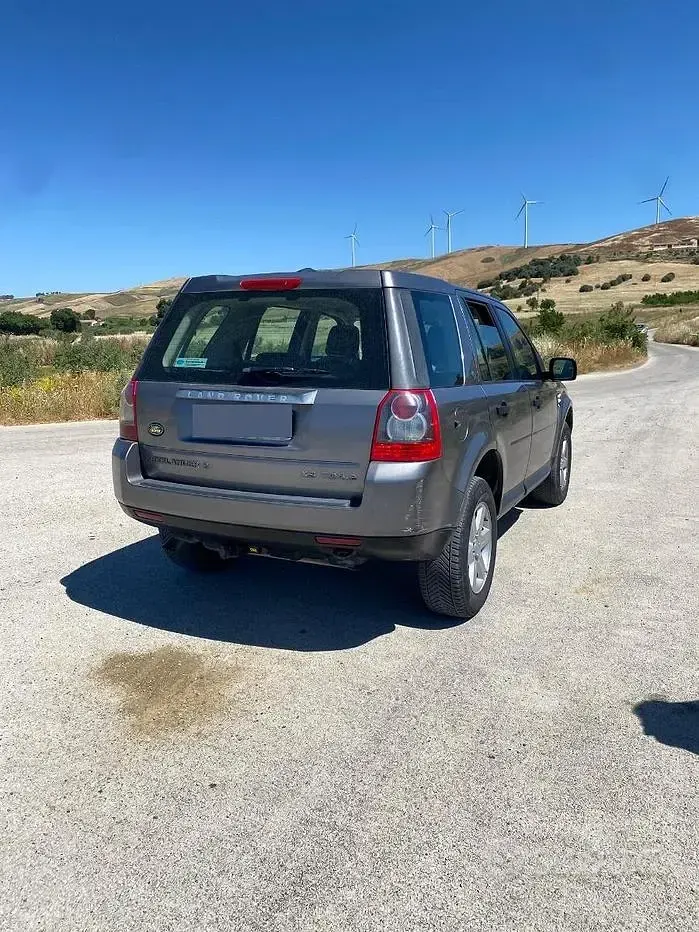 Usata Land Rover Freelander 2 160 CV (117 kW) 2010 Grigio SUV