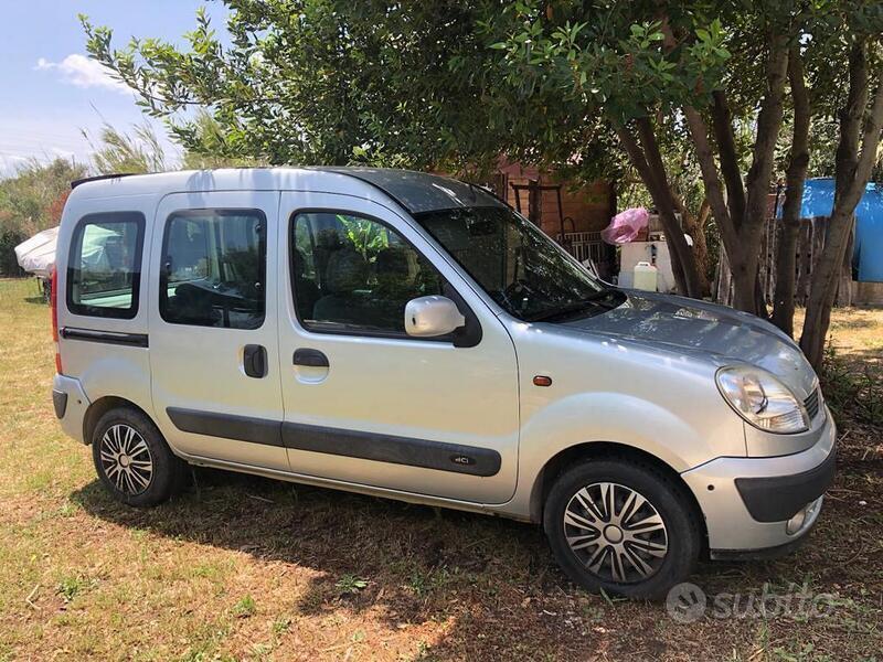 Usato 2003 Renault Kangoo Diesel 70 CV (3.500 €)