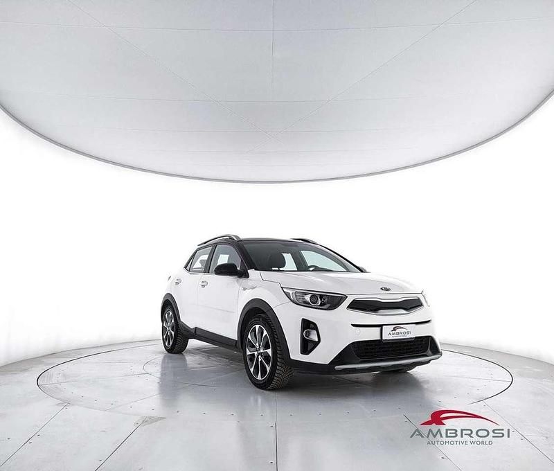Usata Kia Stonic Style 100 CV (73 kW) 2019 Bianco SUV