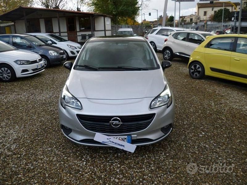 Usata Opel Corsa 69 CV (50 kW) 2017 Grigio Berlina