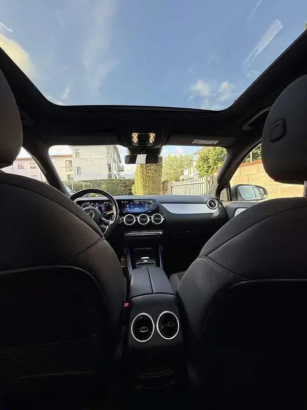 Usata Mercedes GLA200 150 CV (110 kW) 2025 SUV