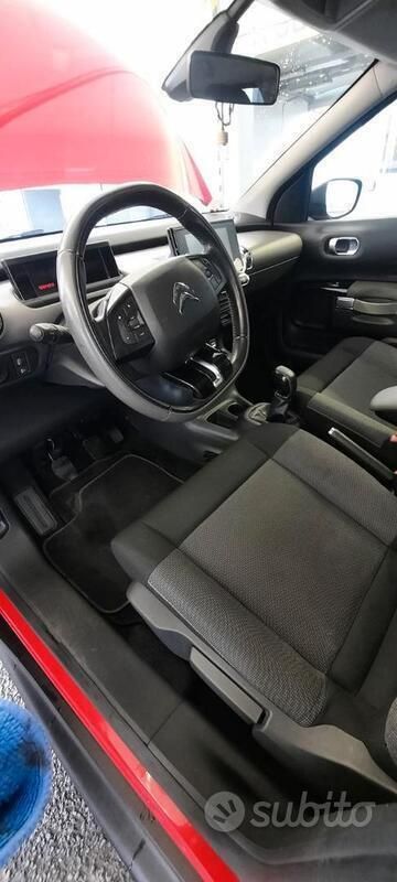Usata Citroën C4 Cactus 82 CV (60 kW) 2016 Rosso Utilitaria