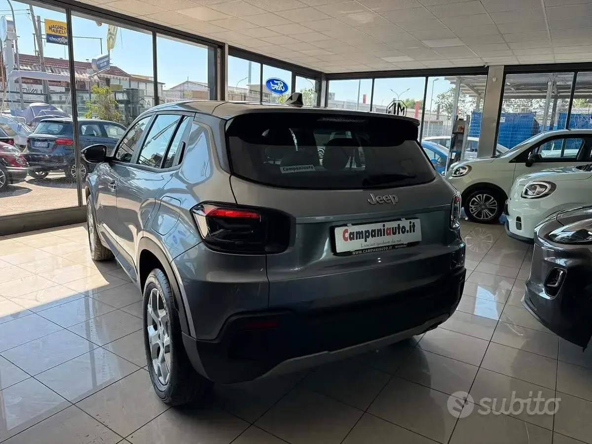 Usata Jeep Avenger Altitude 101 CV (74 kW) 2024 Grigio SUV