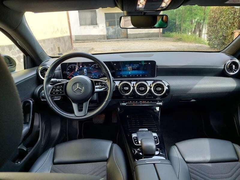 Usata Mercedes A180 136 CV (100 kW) 2020 Nero Berlina