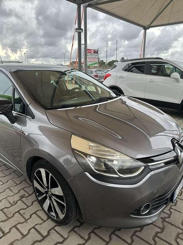 Usata Renault Clio IV 90 CV (66 kW) 2016 Berlina