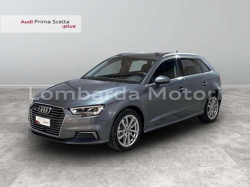 Grigio monsone metallizzato Usata 2020 Audi A3 Sportback e-tron Design Utilitaria | 22.500 € (Super prezzo) - Immagine 1/4