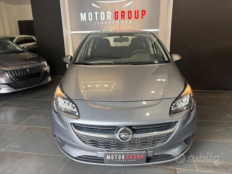 Usata Opel Corsa Edition 90 CV (66 kW) 2019 Grigio Berlina