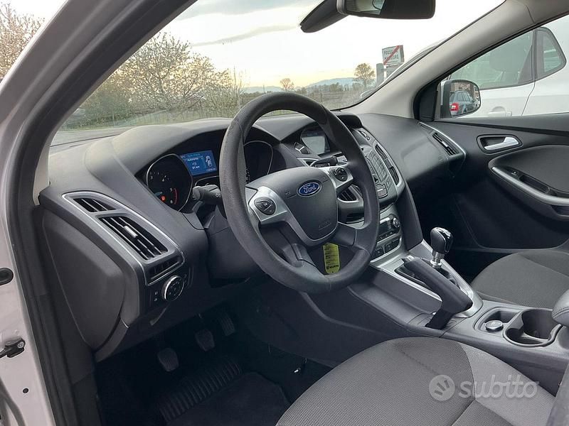 Occasion Ford Focus 116 ch (85 kW) 2014 Gris Break