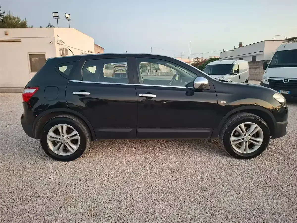 Usata Nissan Qashqai 115 CV (84 kW) 2010 Nero SUV