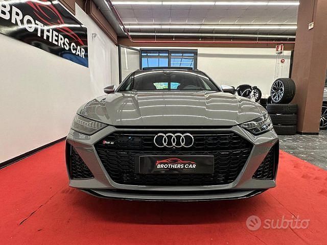 Usata Audi RS6 Ambiente 600 CV (441 kW) 2023 Grigio Station wagon