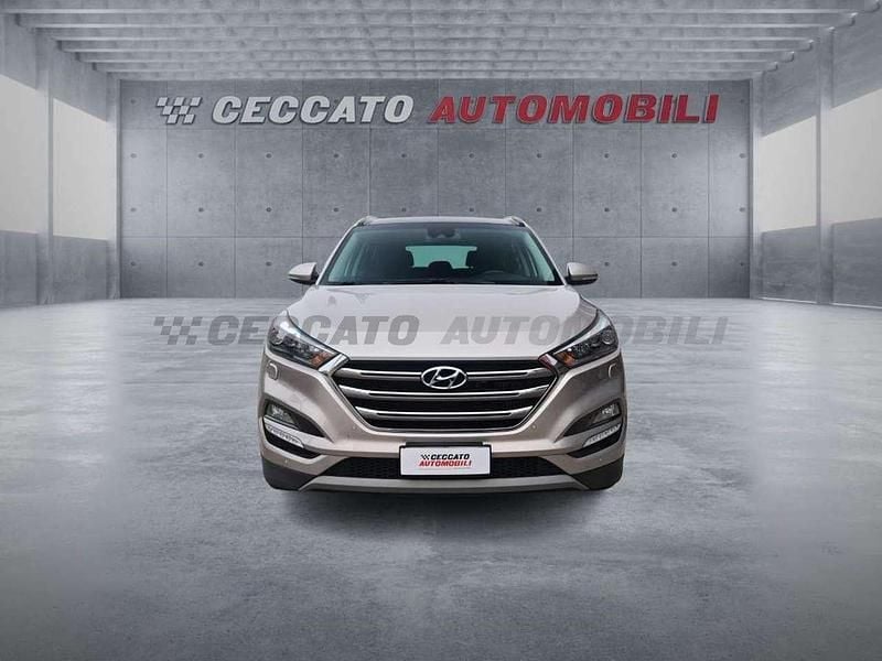 Usata Hyundai Tucson Xpossible 141 CV (103 kW) 2017 Argento SUV