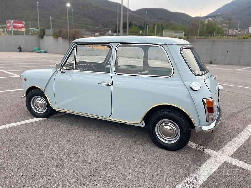 Usata Innocenti Mini 1970 Blu Utilitaria