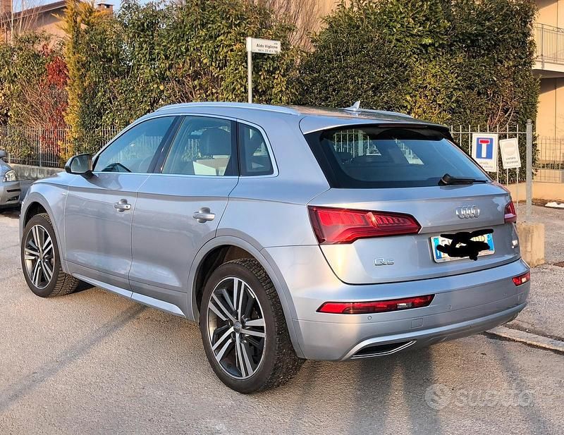 Usata Audi Q5 S-Line 2018 Grigio SUV