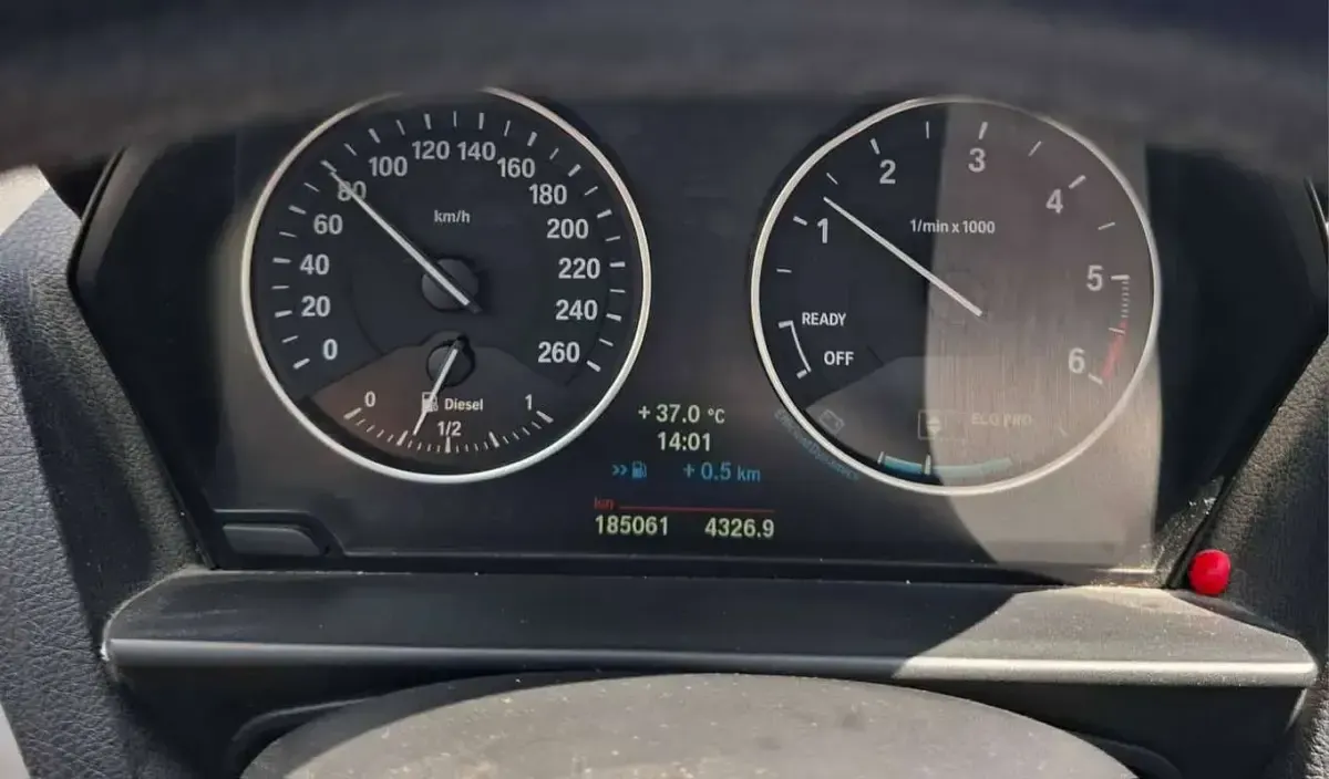Usata BMW 118 143 CV (105 kW) 2012 Nero Utilitaria