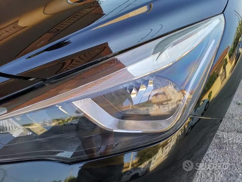 Usata Nissan Micra Acenta 92 CV (67 kW) 2021 Nero Utilitaria