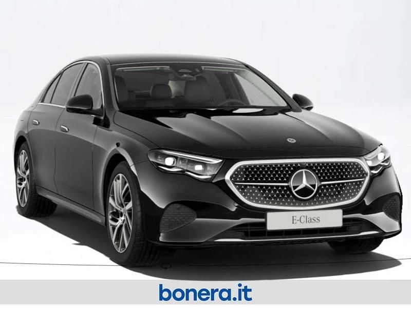 Nuova Mercedes E220 Advanced Plus 197 CV (144 kW) 2026 Nero ossidiana Berlina