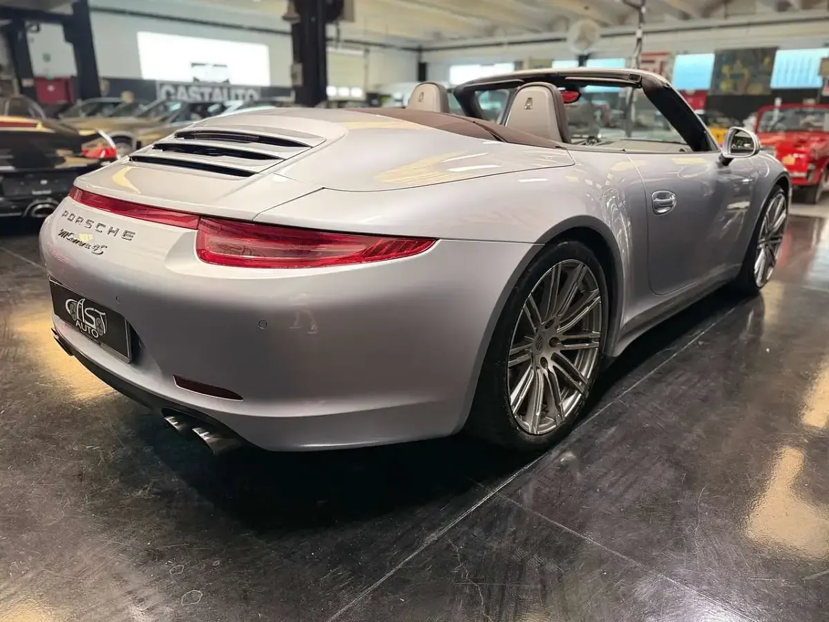 Usata Porsche 991 400 CV (294 kW) 2014 Argento gt Cabrio