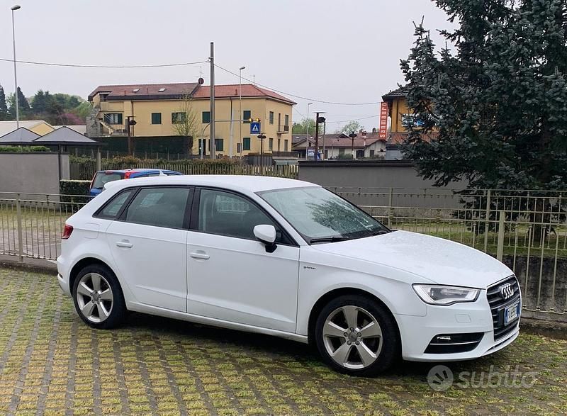 Usata Audi A3 S-Line 125 CV (91 kW) 2015 Utilitaria