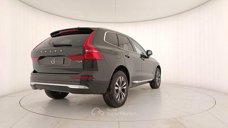 Nuova Volvo XC60 Core 253 CV (186 kW) 2025 Nero SUV