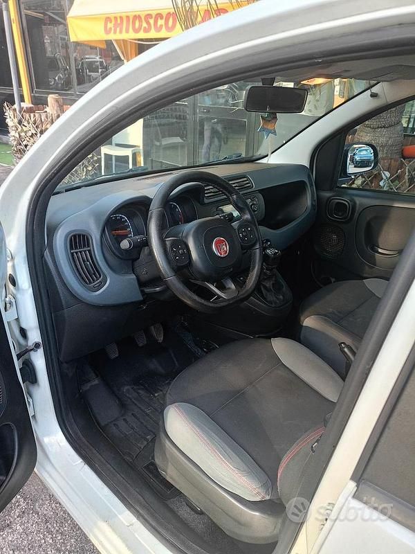 Usata Fiat Panda 69 CV (50 kW) 2019 Bianco Utilitaria