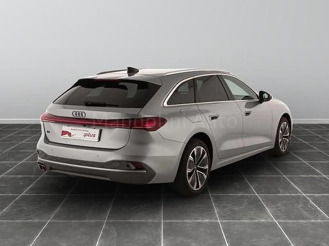 Usata Audi A5 Sportback Advanced 204 CV (150 kW) 2025 Argento floret metallizzato Utilitaria