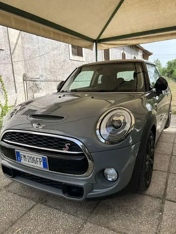 Usata Mini Cooper SD Hype 170 CV (125 kW) 2017 Utilitaria
