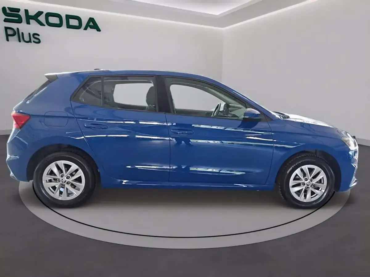 Usata Skoda Fabia Ambition 80 CV (58 kW) 2023 Blu mediterraneo met Utilitaria