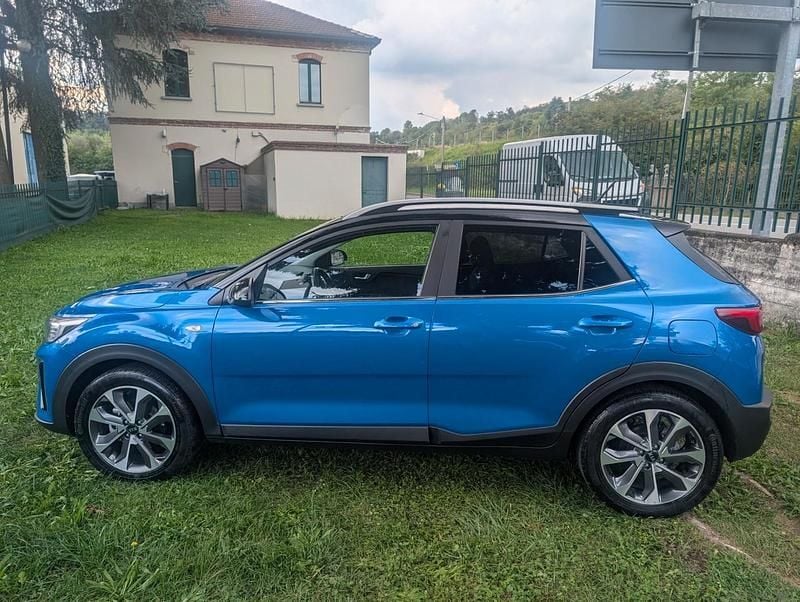 Usata Kia Stonic GT-Line 101 CV (74 kW) 2021 Blu SUV