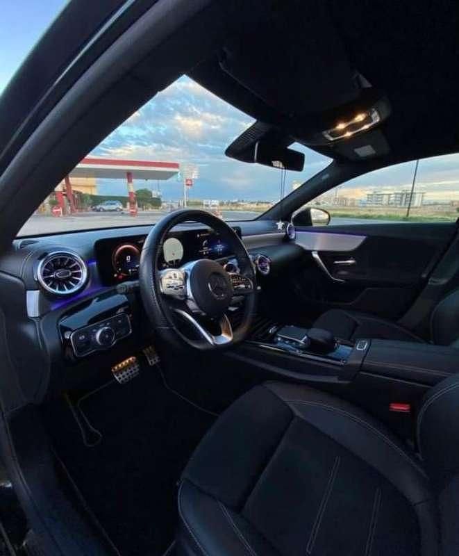 Usata Mercedes 180 Premium 116 CV (85 kW) 2021 Nero Berlina