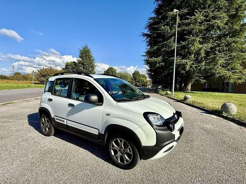 Usata 2017 Fiat Panda Cross Cross Due volumi | 9000 € (Super prezzo) - Immagine 1/4