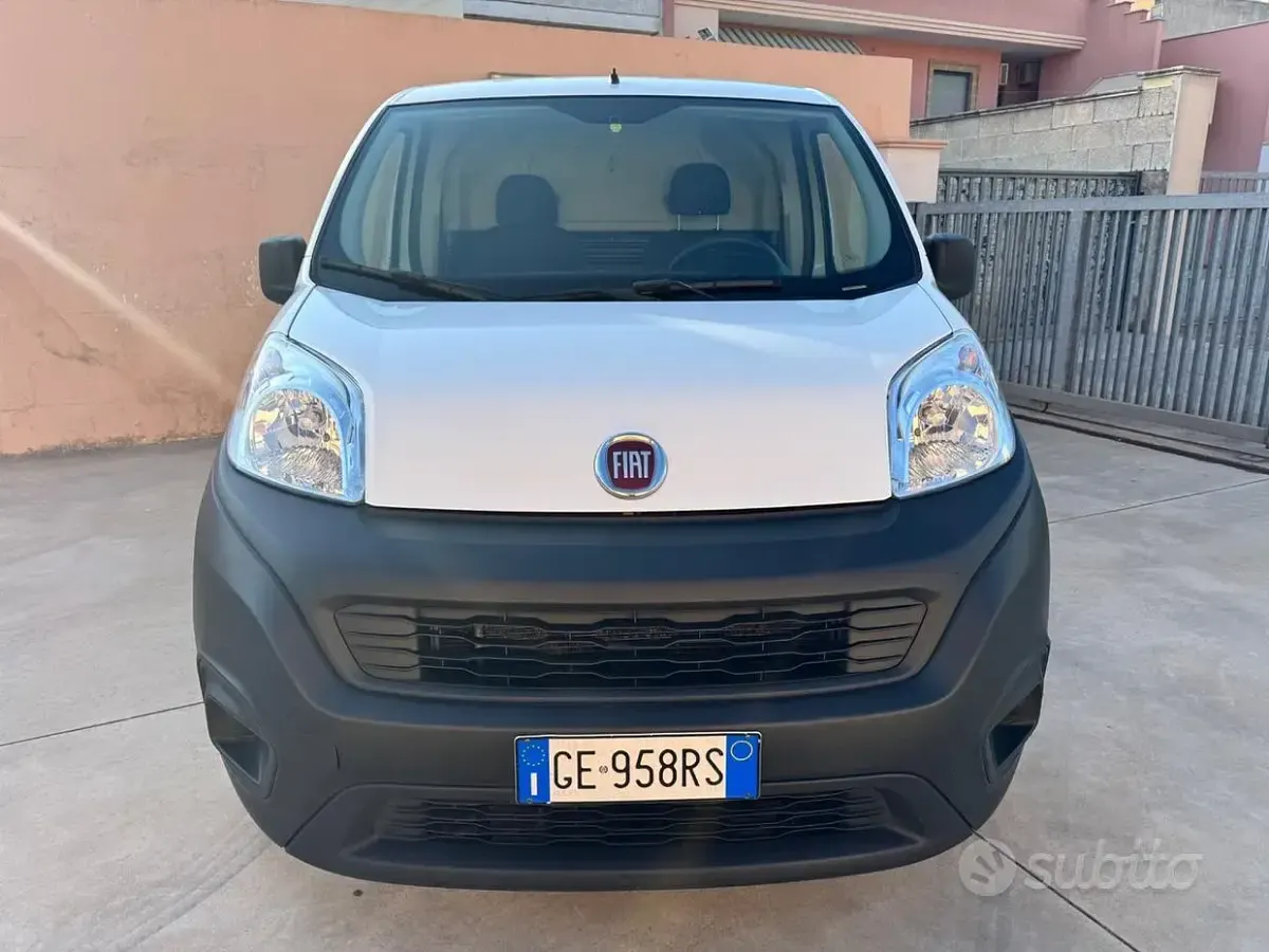 Usata Fiat Fiorino 95 CV (69 kW) 2022 Bianco Monovolume