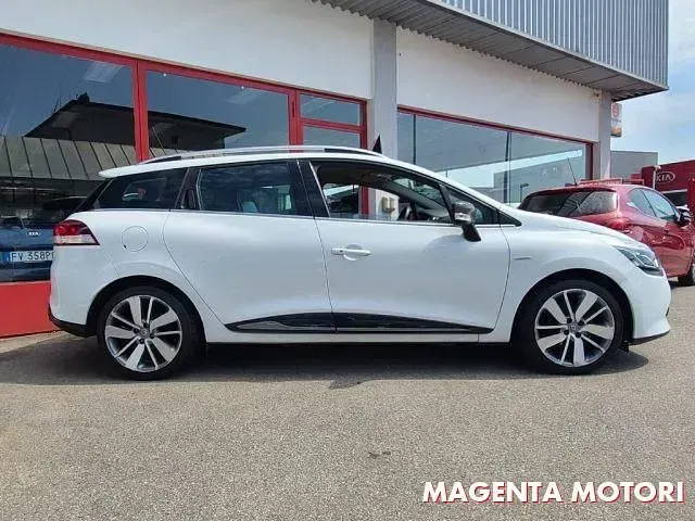 Usata Renault Clio 89 CV (65 kW) 2015 Bianco Station wagon