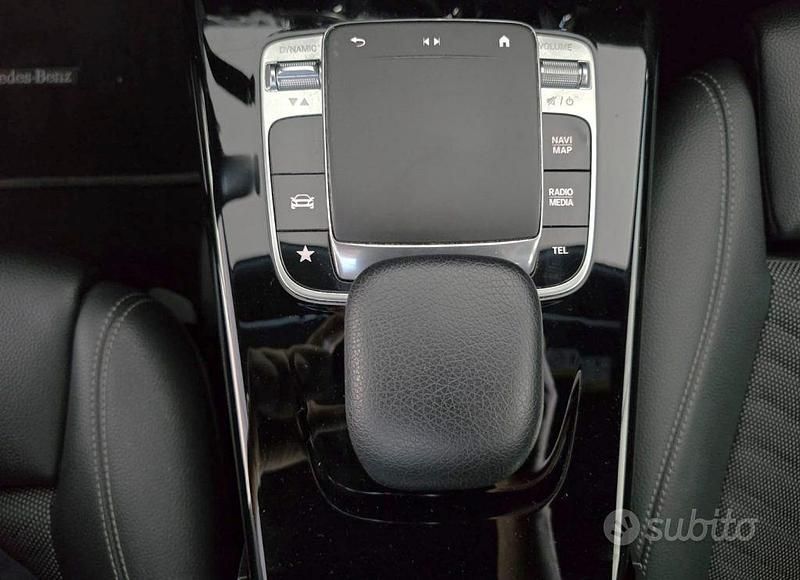 Usata Mercedes A180 Business 116 CV (85 kW) 2019 Nero Berlina