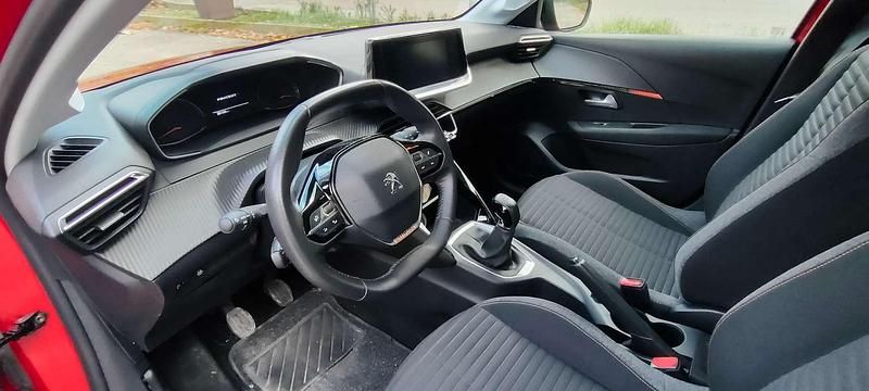 Usata Peugeot 208 Active 75 CV (55 kW) 2022 Rosso Utilitaria