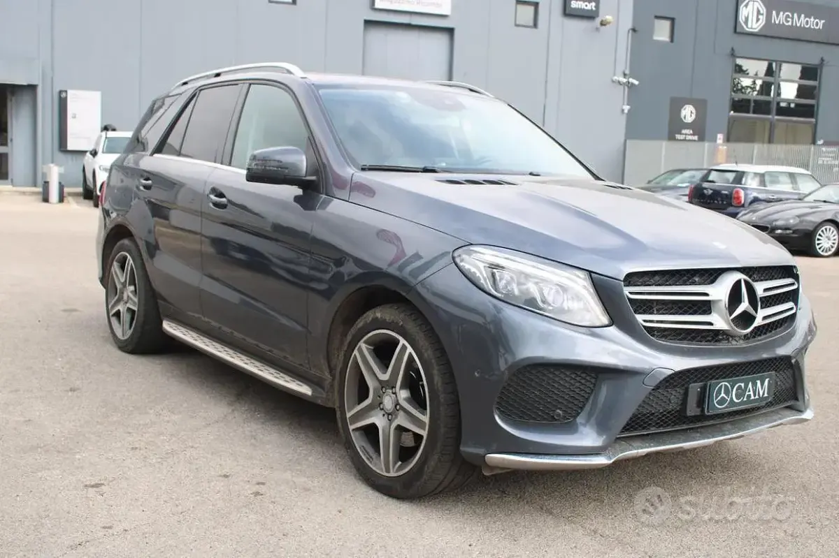 Usata Mercedes GLE250 Premium 204 CV (150 kW) 2016 Grigio SUV