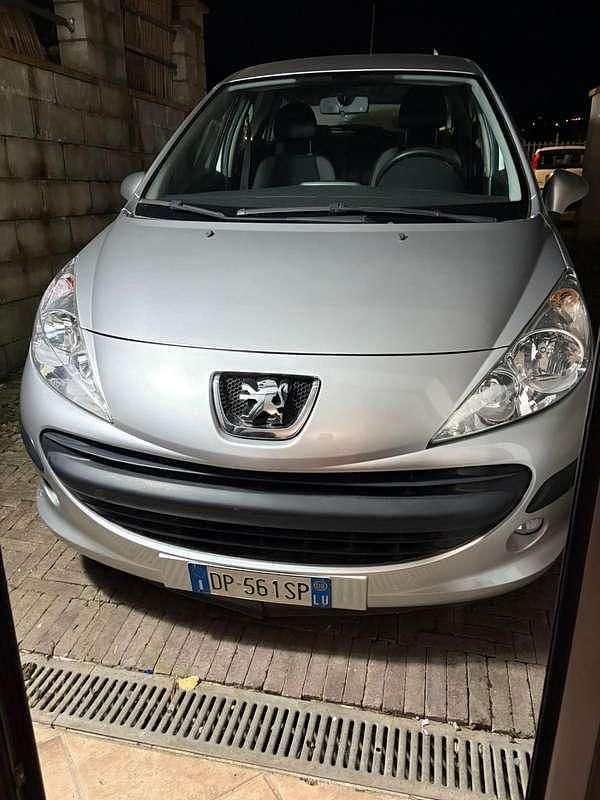 Usata Peugeot 207 Sport 95 CV (69 kW) 2008 Argento Berlina