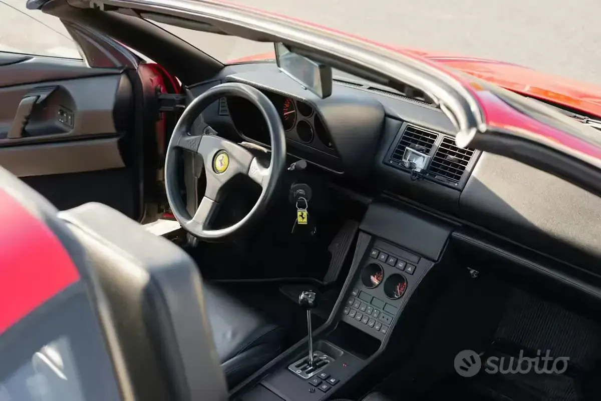 Usata Ferrari 348 295 CV (216 kW) 1992 Rosso Cabrio