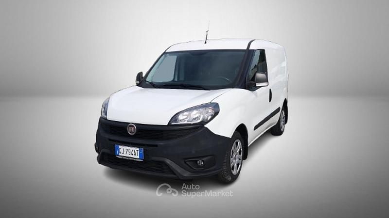 Bianco Usata 2022 Fiat Doblò Lounge Monovolume | 13.500 € (Buon prezzo) - Immagine 1/4