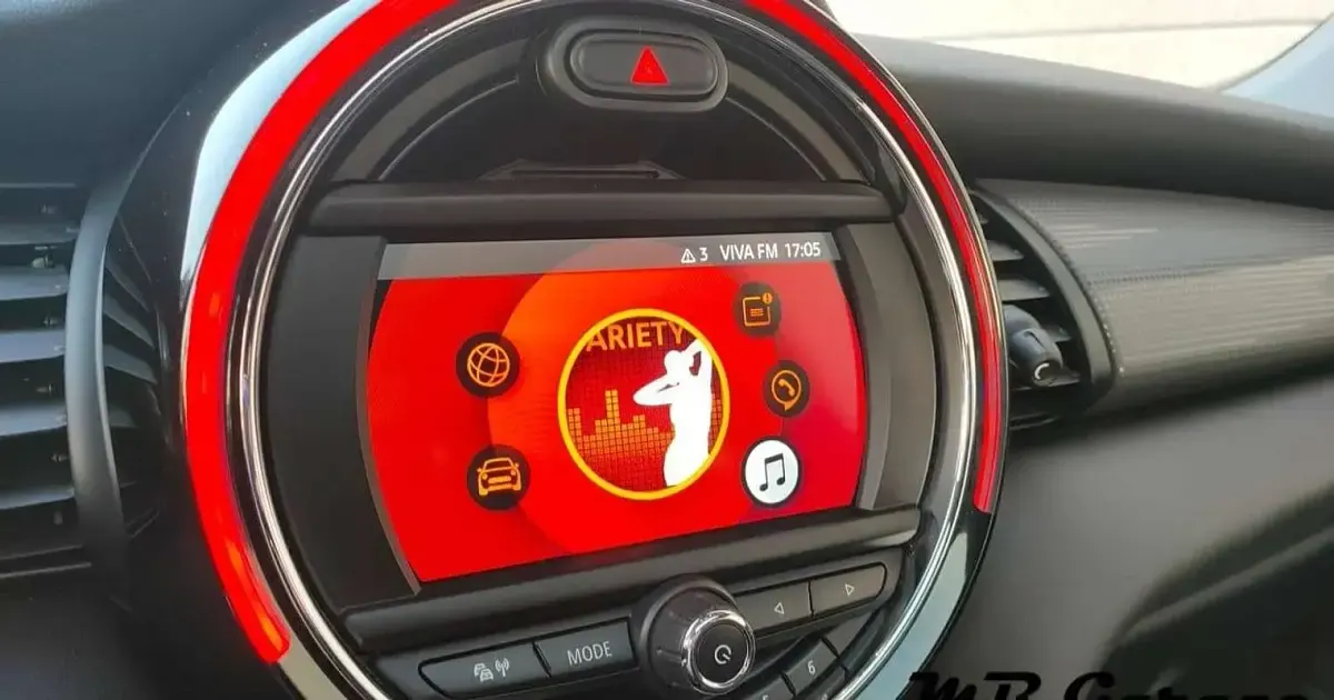 Usata Mini Cooper 136 CV (100 kW) 2022 Verde Utilitaria