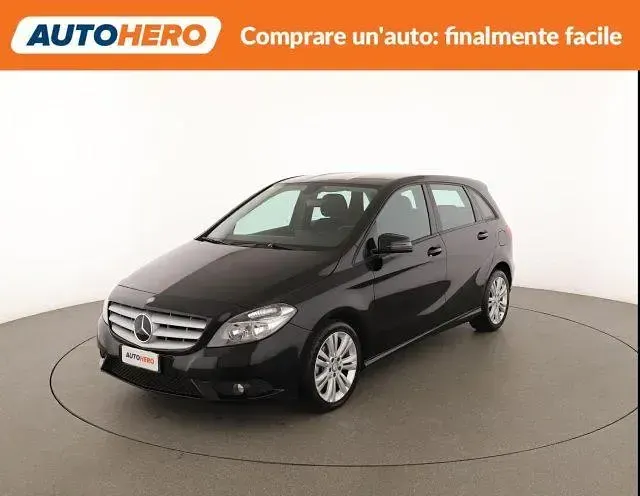 Usata Mercedes B180 Executive 122 CV (89 kW) 2015 Monovolume