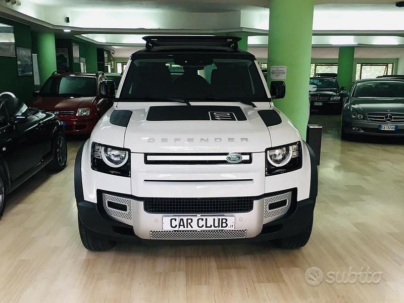 Usata Land Rover Defender SE 300 CV (220 kW) 2023 Bianco SUV