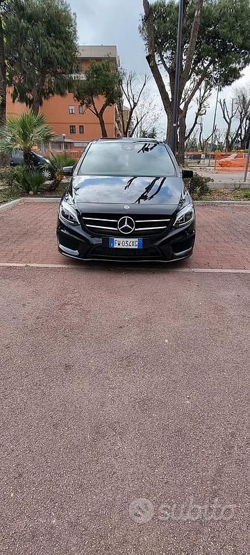 Usata Mercedes B200 AMG 2016 Nero Monovolume