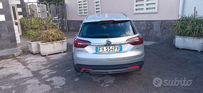 Usata Opel Insignia 136 CV (100 kW) 2017 Grigio Station wagon