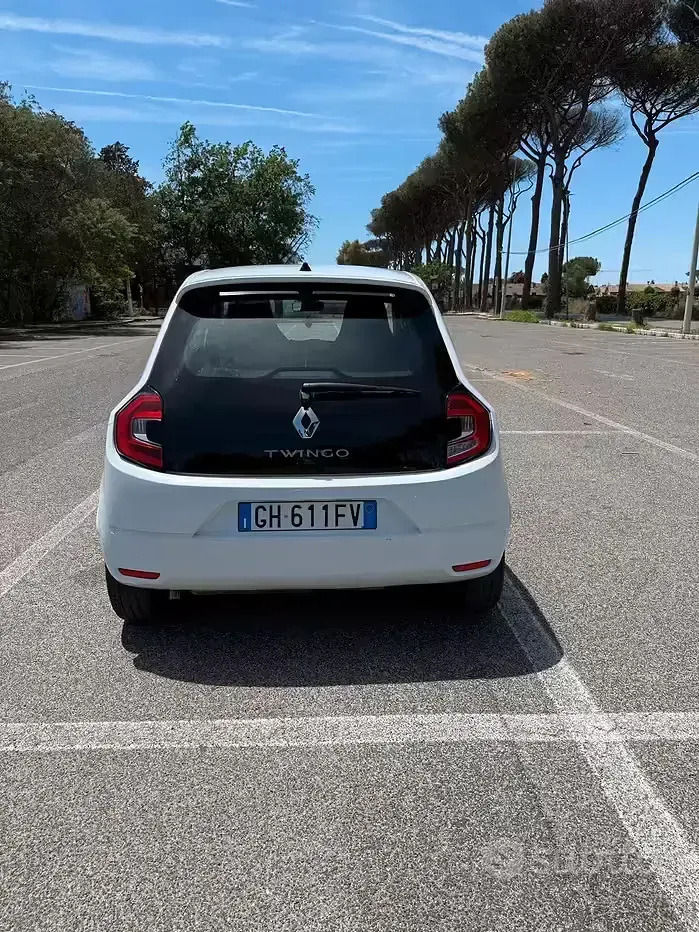 Usata Renault Twingo 65 CV (47 kW) 2021 Utilitaria